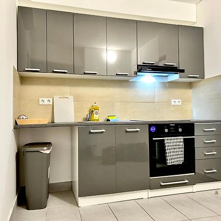 Stylish Schonbrunn Apartments - Free Underground Parking Viena Exterior foto