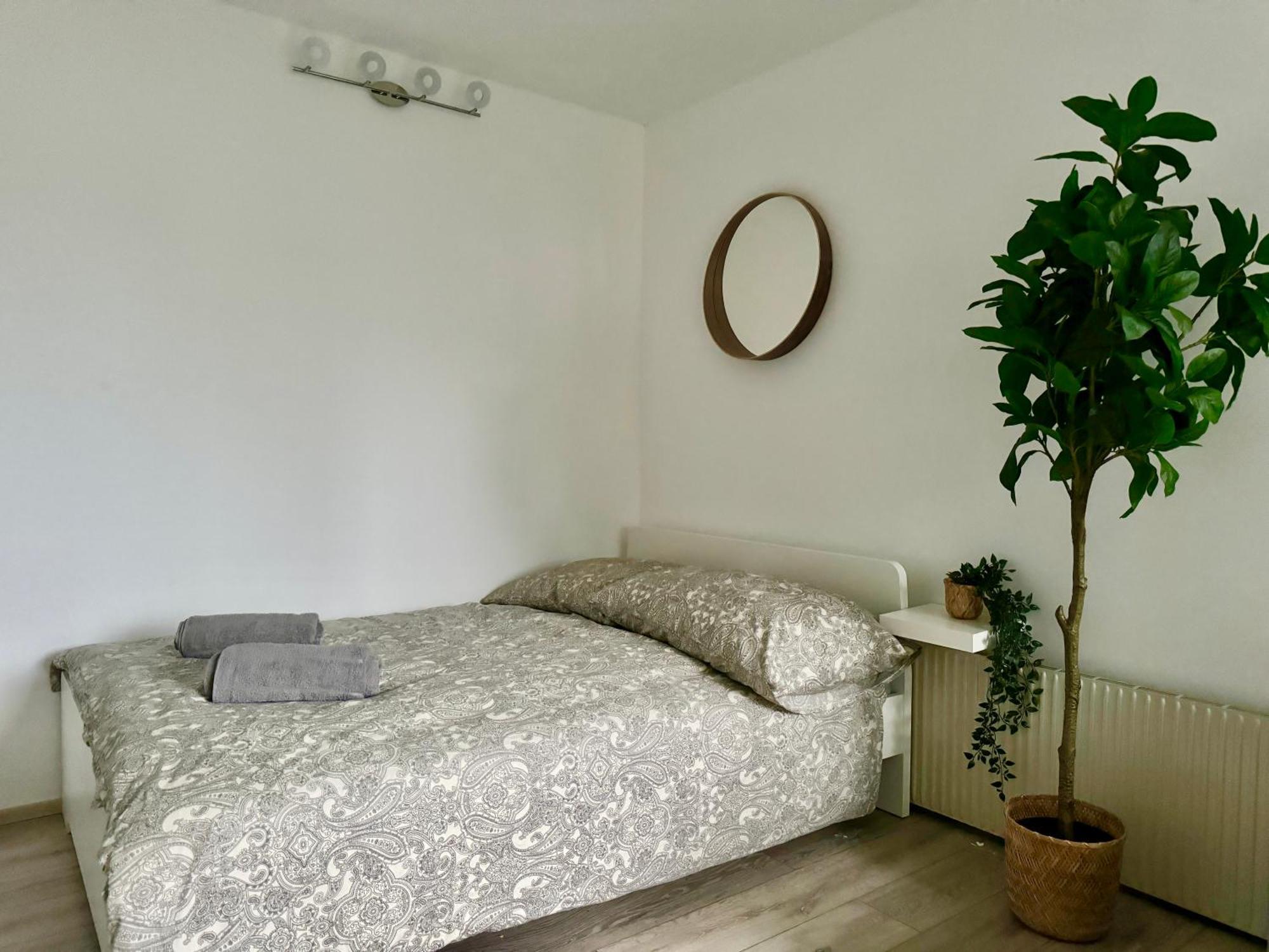Stylish Schonbrunn Apartments - Free Underground Parking Viena Exterior foto